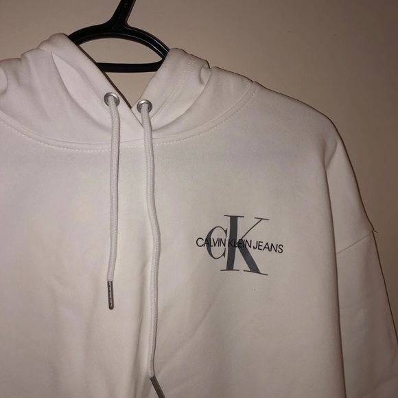 never worn - Picture 2 of 4